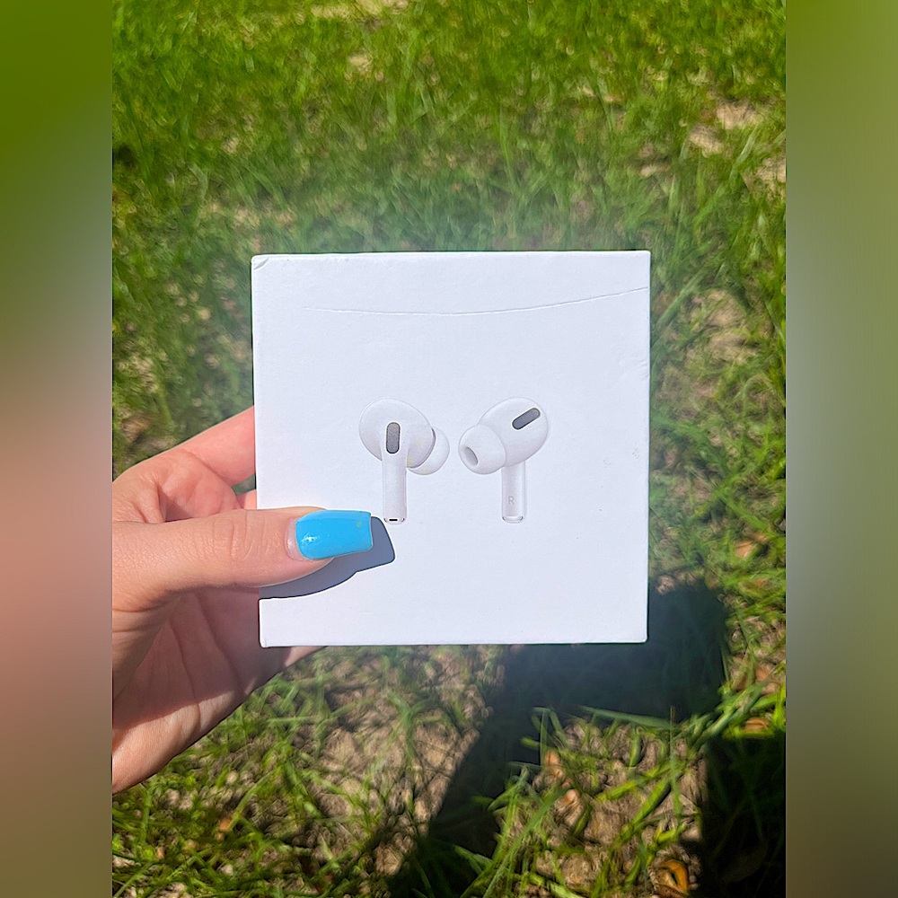 AirPod Pros brand new with everything never used